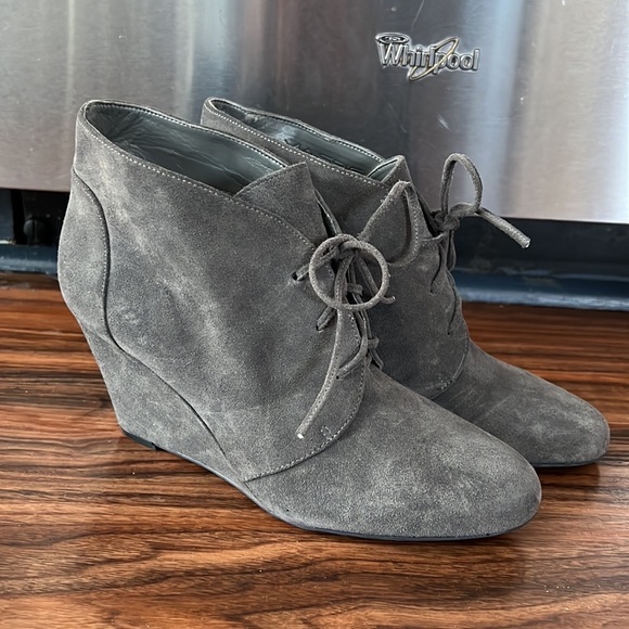 NWOT Via Spiga Sophie Lace Up Wedges - Picture 9 of 16